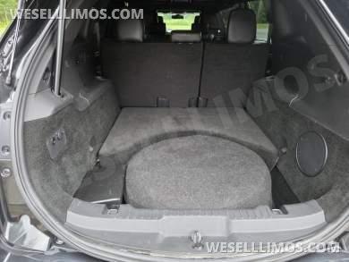 2014 Executive Coach Builders 72in Lincoln MKT Limousine - Limousine for Sale in Northumberland, PA - Photo 13