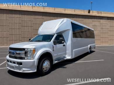 2017 Ford F-550 Executive Shuttle for Sale in Las Vegas, NV - Photo 2
