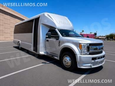 2017 Ford F-550 Executive Coach Builder 31 Passenger Gasoline Engine Executive Shuttle Bus - Executive Shuttle for Sale in Las Vegas, NV - Photo 5