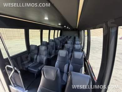 2017 Ford F-550 Executive Coach Builder 31 Passenger Gasoline Engine Executive Shuttle Bus - Executive Shuttle for Sale in Las Vegas, NV - Photo 12