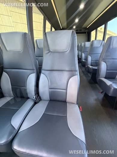 2017 Ford F-550 Executive Coach Builder 31 Passenger Gasoline Engine Executive Shuttle Bus - Executive Shuttle for Sale in Las Vegas, NV - Photo 14