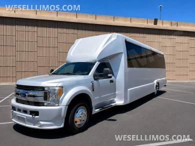 2017 Ford F-550 Executive Coach Builder 31 Passenger Gasoline Engine Executive Shuttle Bus - Executive Shuttle for Sale in Las Vegas, NV - Photo 17