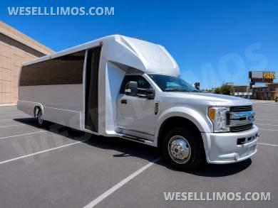 2017 Ford F-550 Executive Coach Builder 31 Passenger Gasoline Engine Executive Shuttle Bus - Executive Shuttle for Sale in Las Vegas, NV - Photo 20