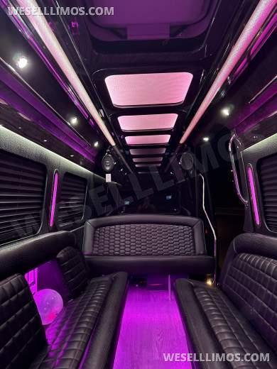 2019 Tiffany Mercedez Benz Sprinter Sprinter - Sprinter for Sale in Orange, CA - Photo 5