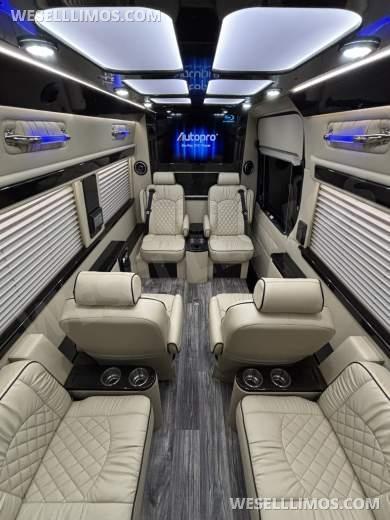 2021 Midwest Automotive Designs Mercedes Sprinter 3500 Business Class - Sprinter for Sale in Richmond, VA - Photo 25