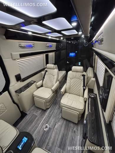 2021 Midwest Automotive Designs Mercedes Sprinter 3500 Business Class - Sprinter for Sale in Richmond, VA - Photo 31