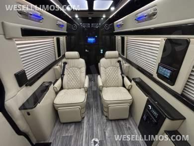 2021 Midwest Automotive Designs Mercedes Sprinter 3500 Business Class - Sprinter for Sale in Richmond, VA - Photo 33