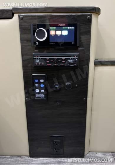 2021 Midwest Automotive Designs Mercedes Sprinter 3500 Business Class - Sprinter for Sale in Richmond, VA - Photo 63