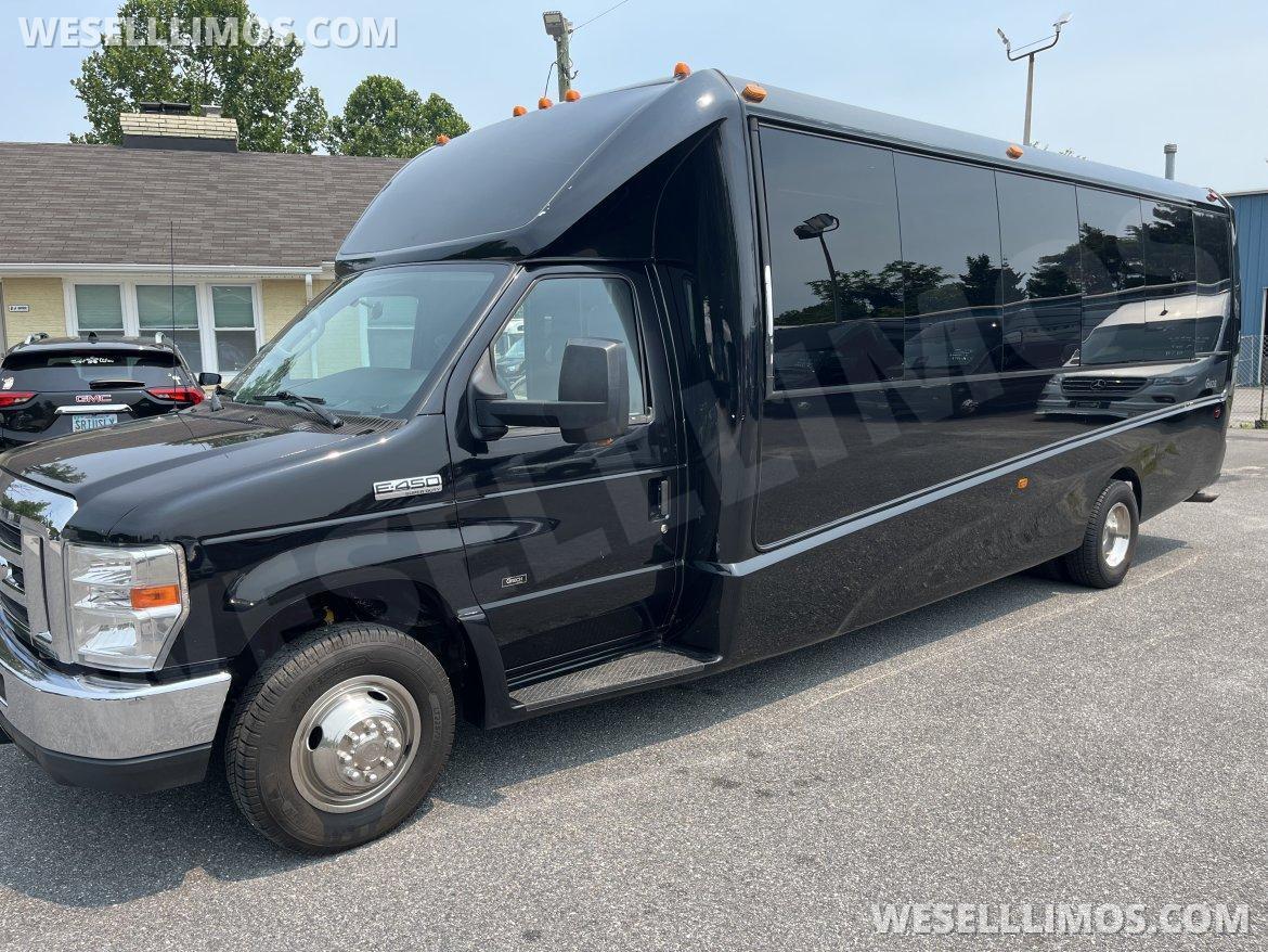 Executive Shuttle for Sale in Pasadena, MD - Photo 2