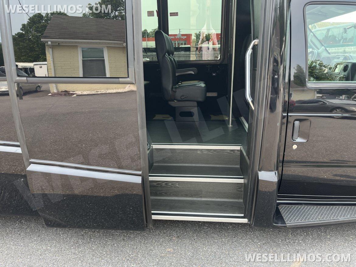 Executive Shuttle for Sale in Pasadena, MD - Photo 5