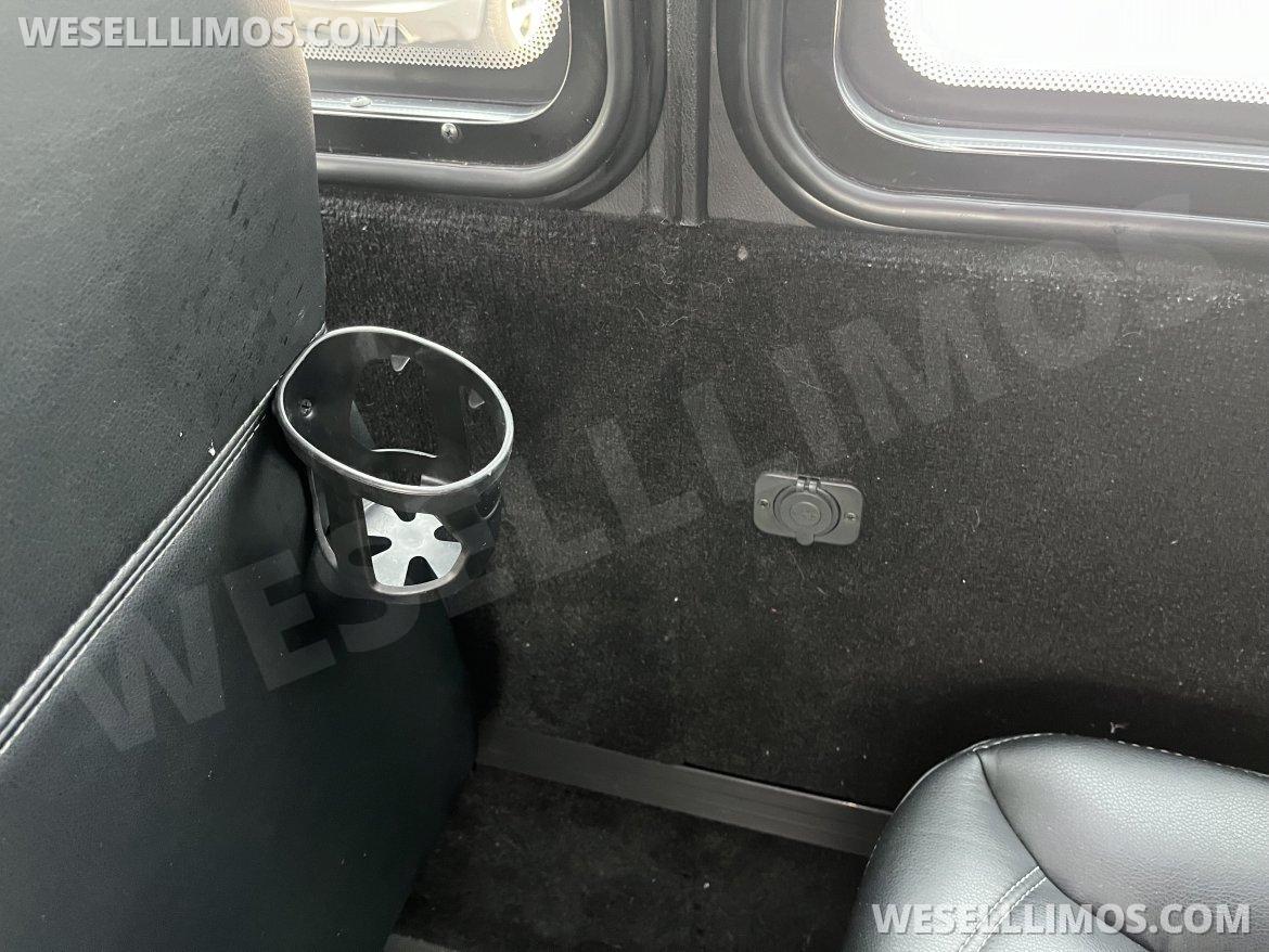 Executive Shuttle for Sale in Pasadena, MD - Photo 9