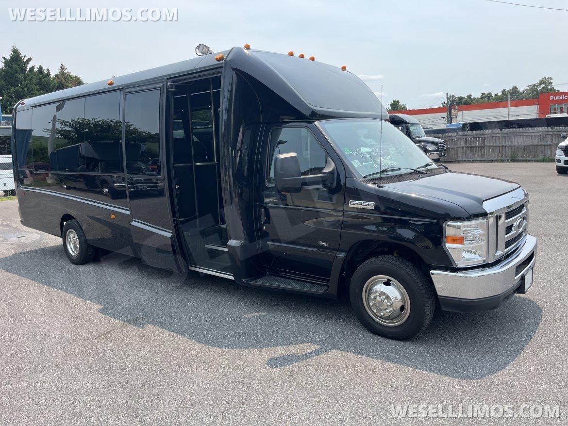 Executive Shuttle for Sale in Pasadena, MD - Main Photo