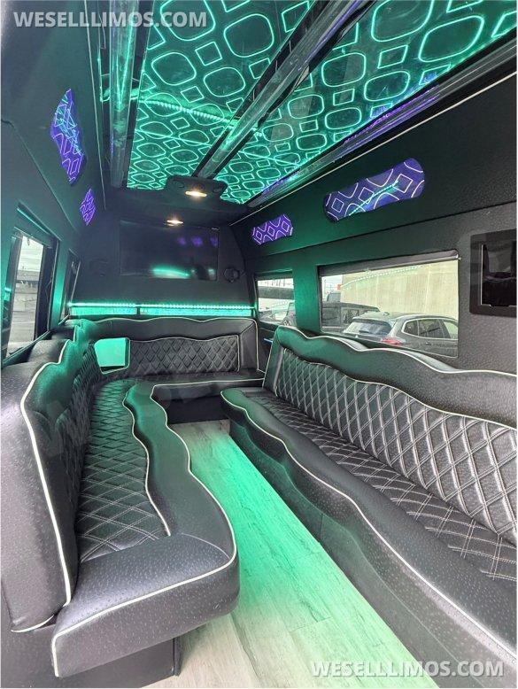 2022 Mercedes-Benz Sprinter 2500