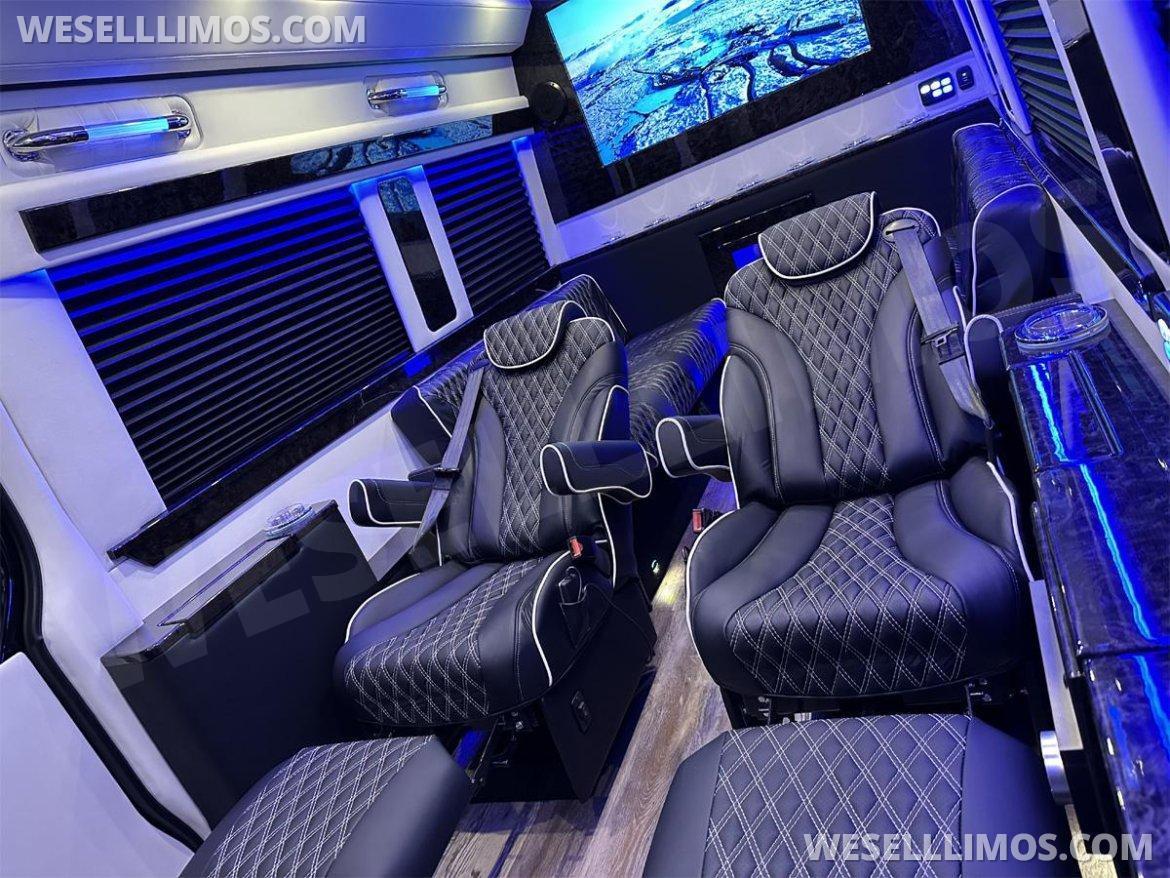 Sprinter for Sale in Elkhart, IN - Photo 10
