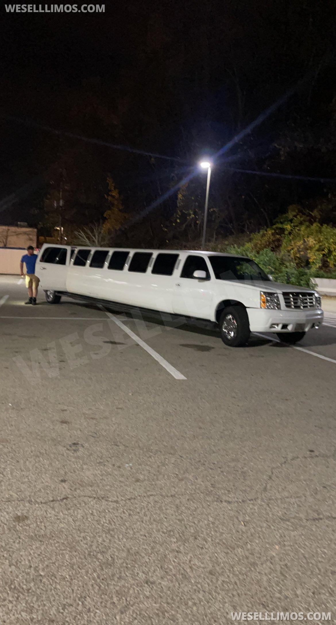 SUV Stretch for Sale in Allison Park, PA - Main Photo