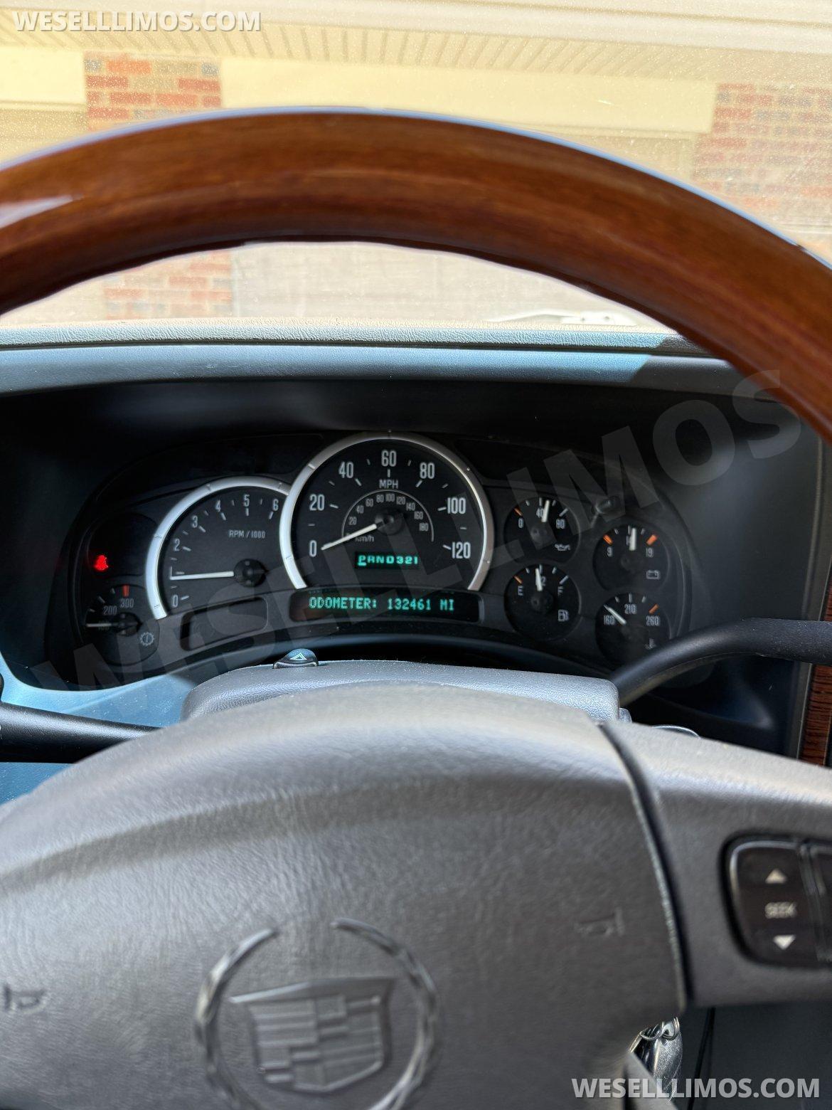 SUV Stretch for Sale in Allison Park, PA - Photo 4