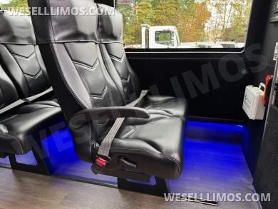 2017 Berkshire Ford F550 Executive Shuttle - Executive Shuttle for Sale in Egg harbor twp, NJ - Photo 3