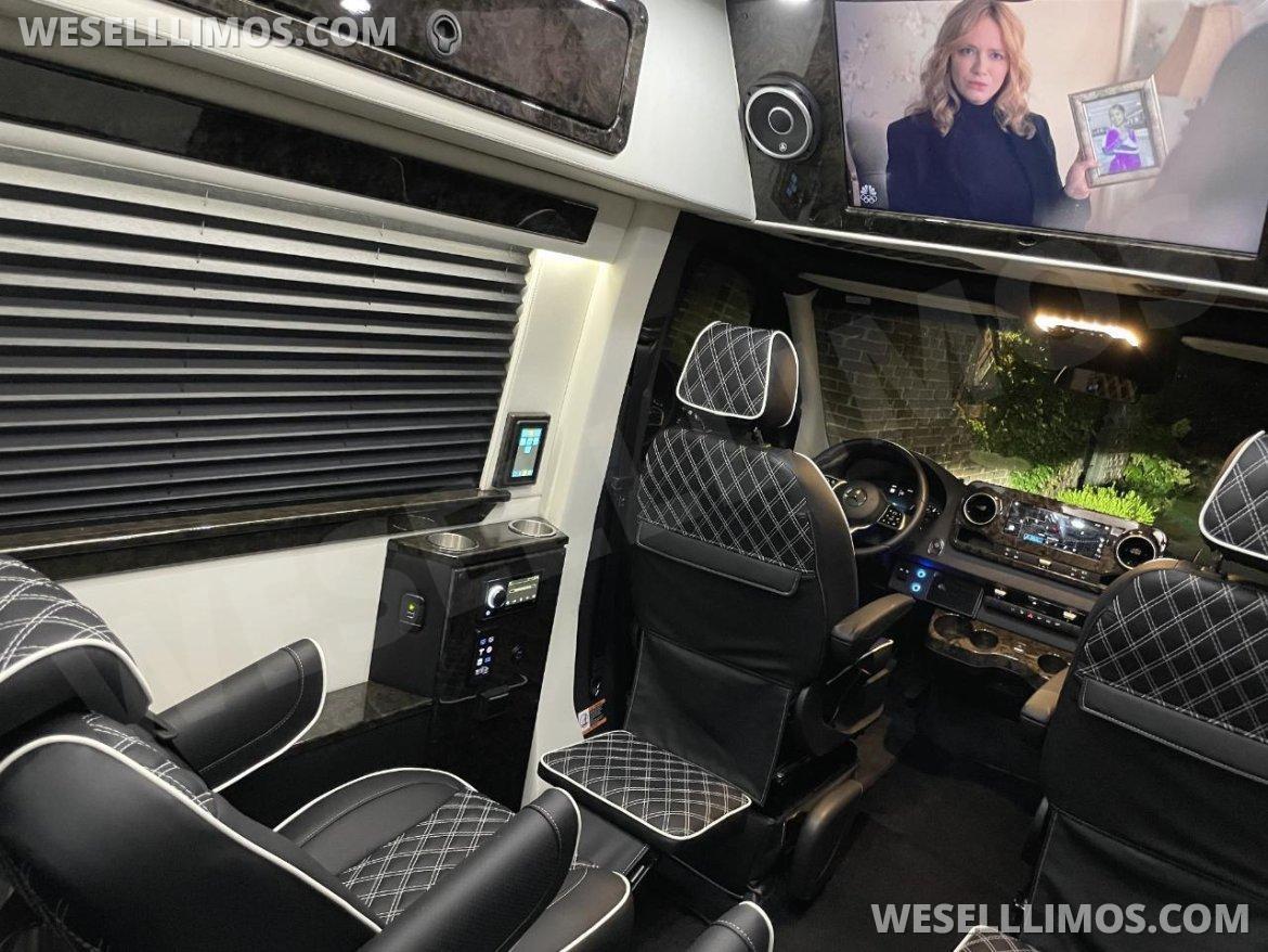 Sprinter for Sale in Elkhart, IN - Photo 12