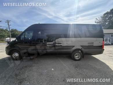 2019 LA West Mercedes Benz Sprinter 3500 170 ext - Sprinter for Sale in Westport, Massachusetts, United States - Photo 19