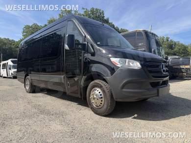 2019 Mercedes-Benz Sprinter 3500 170 ext Sprinter for Sale in Westport, Massachusetts, US - Main Photo