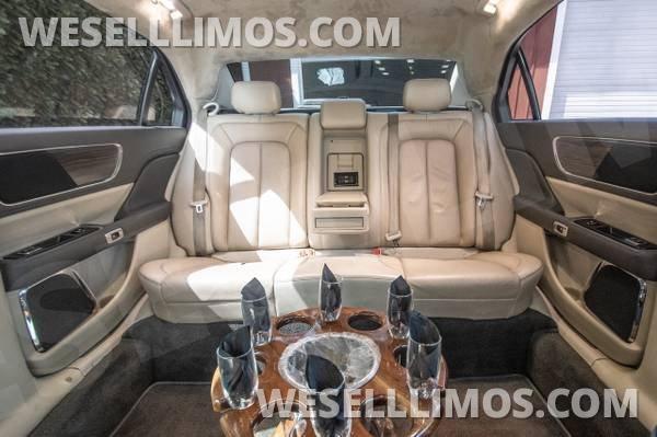 Limousine for Sale in Lacey, WA - Photo 9