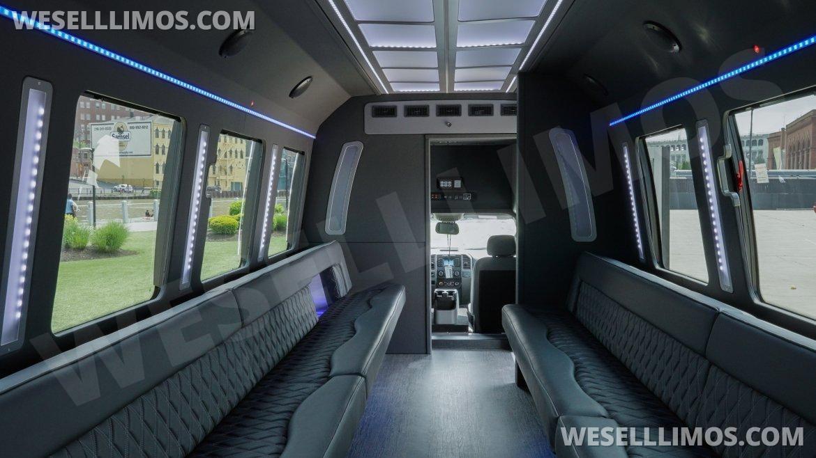 Limo Bus for Sale in Cleveland, OH - Photo 4