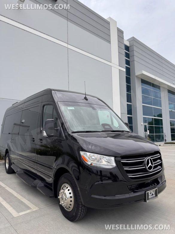 2025 Mercedes-Benz Sprinter 3500 XD