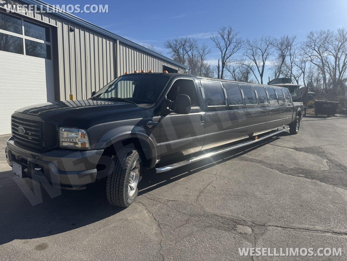 SUV Stretch for Sale in Edwardsville, KS - Photo 3