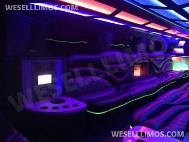 2015 Pinnacle Chevy Tahoe limousine Limousine - Limousine for Sale in Egg harbor twp, NJ - Photo 4