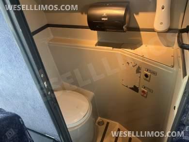 2008 Prevost H-345 Motorcoach - Motorcoach for Sale in Pasadena, MD - Photo 9