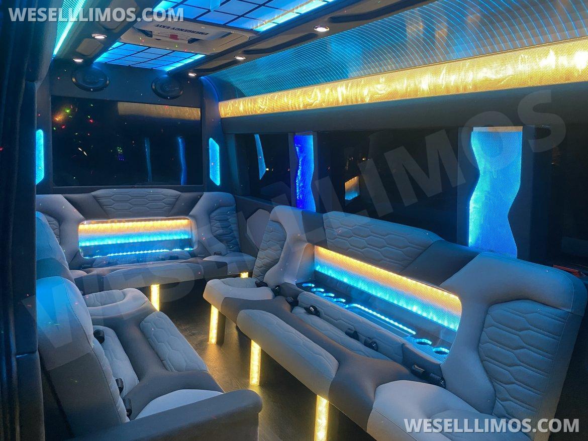 Sprinter for Sale in Dallas, TX - Main Photo