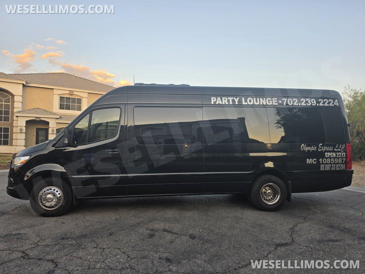 Limo Bus for Sale in Las Vegas, NV - Photo 8