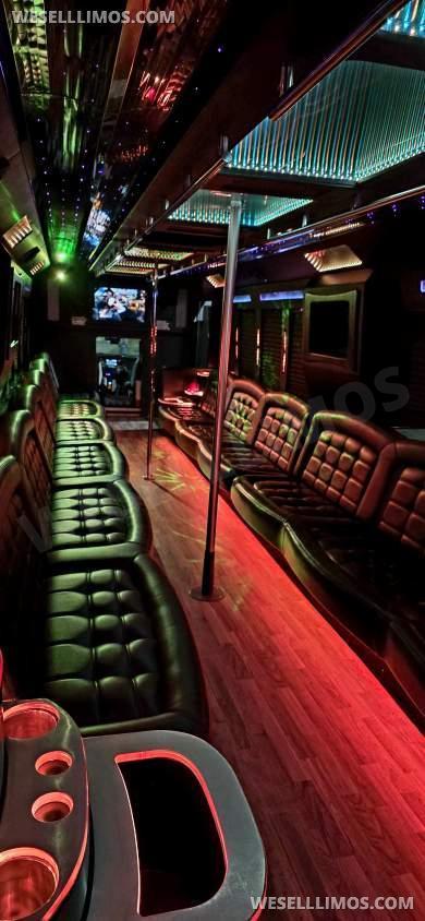 2011 Tiffany Ford F750 Super Duty Limo Bus - Limo Bus for Sale in Las Vegas, NV - Photo 8
