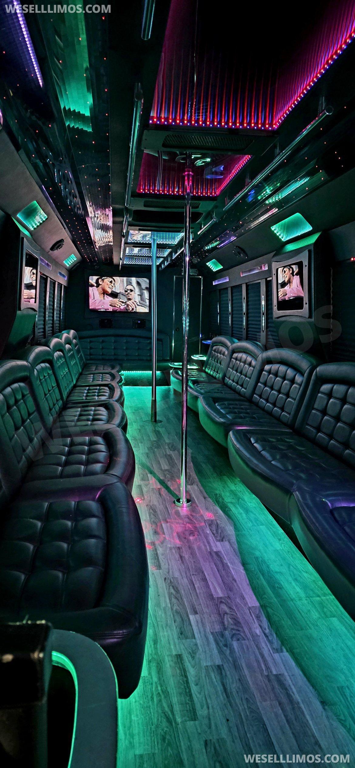 Limo Bus for Sale in Las Vegas, NV - Photo 5