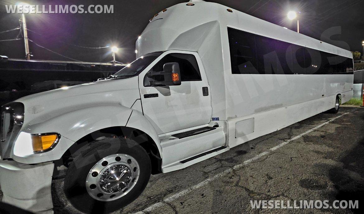 Limo Bus for Sale in Las Vegas, NV - Photo 11