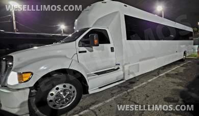 2011 Tiffany Ford F750 Super Duty Limo Bus - Limo Bus for Sale in Las Vegas, NV - Photo 11