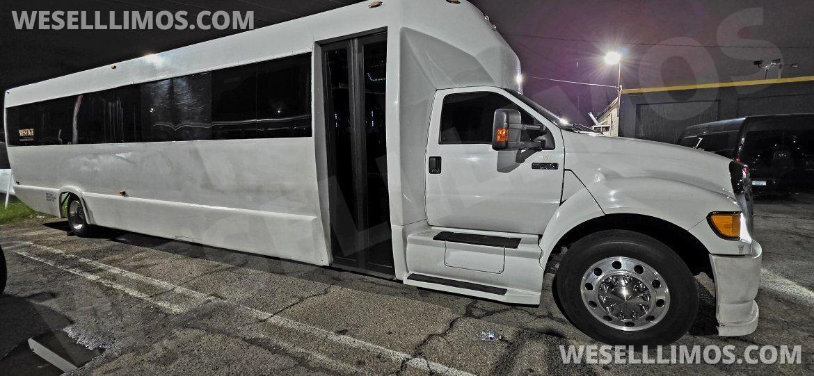 Limo Bus for Sale in Las Vegas, NV - Photo 14