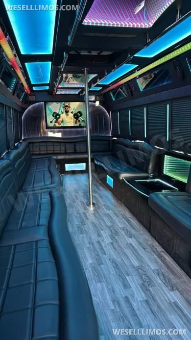 2012 Tiffany Freightliner M2 Limo Bus - Limo Bus for Sale in Las Vegas, NV - Photo 3