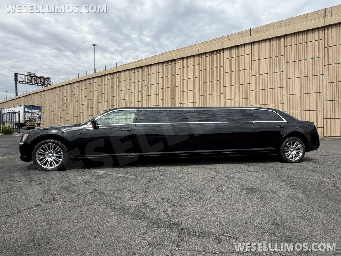 Limousine for Sale in Las Vegas, NV - Photo 4