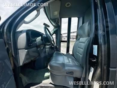 2007 ford E-450 Limo Bus - Limo Bus for Sale in Myrtle Beach, SC - Photo 9