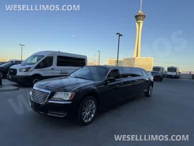 2014 Chrysler 300 Executive Coach Builder 6 Passenger Stretch Limousine - Limousine for Sale in Las Vegas, NV - Photo 4