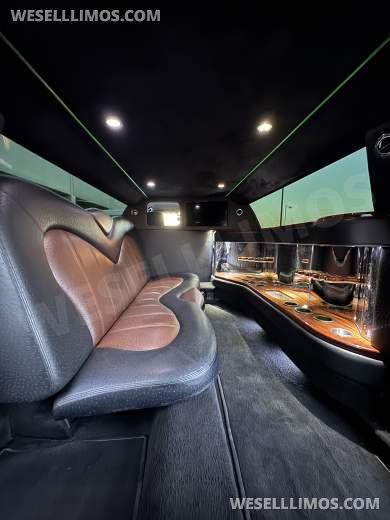 2014 Chrysler 300 Executive Coach Builder 6 Passenger Stretch Limousine - Limousine for Sale in Las Vegas, NV - Photo 25