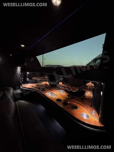 2014 Chrysler 300 Executive Coach Builder 6 Passenger Stretch Limousine - Limousine for Sale in Las Vegas, NV - Photo 26