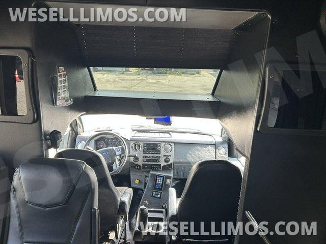 Executive Shuttle for Sale in Chicago, IL - Photo 21