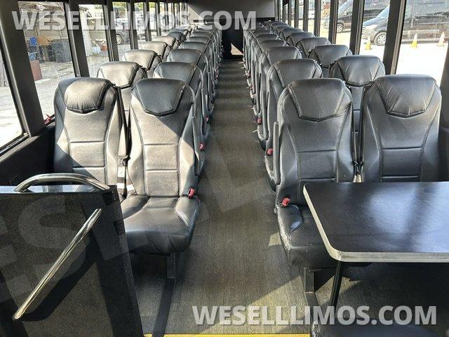 Executive Shuttle for Sale in Chicago, IL - Photo 23