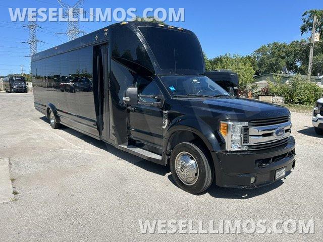 Executive Shuttle for Sale in Chicago, IL - Main Photo