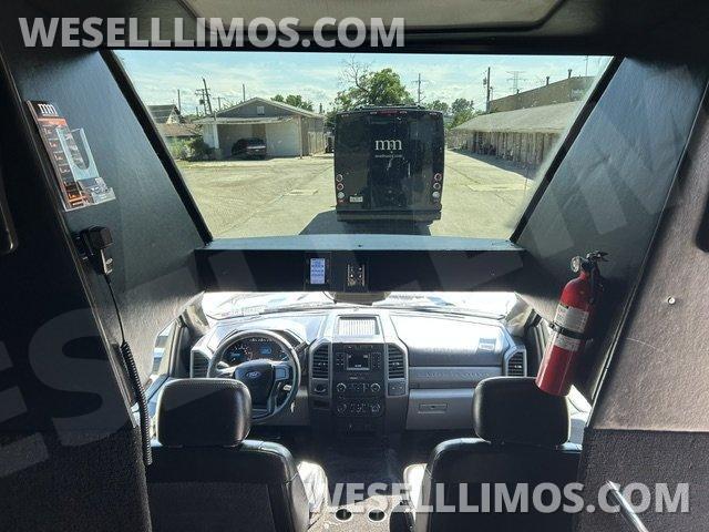 Executive Shuttle for Sale in Chicago, IL - Photo 11