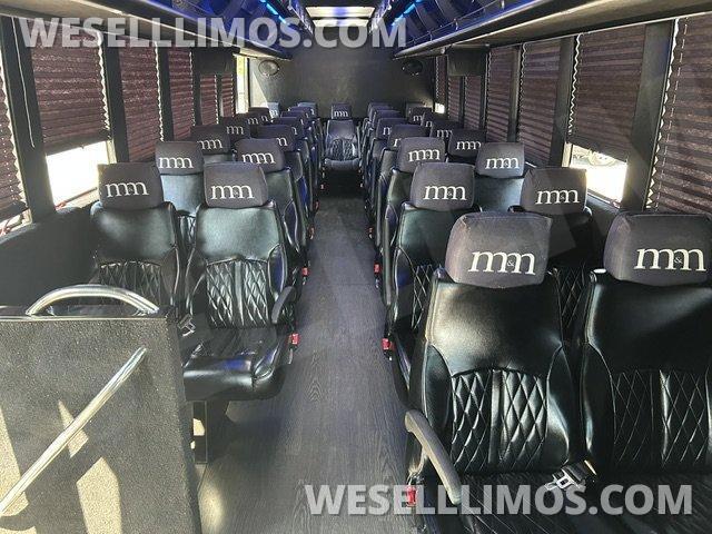 Executive Shuttle for Sale in Chicago, IL - Photo 13