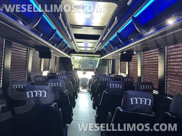 Executive Shuttle for Sale in Chicago, IL - Photo 14