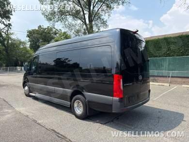 2022 Executive Coach Sprinter 15 Passenger With Table - Sprinter for Sale in Baldwin, NY - Photo 6